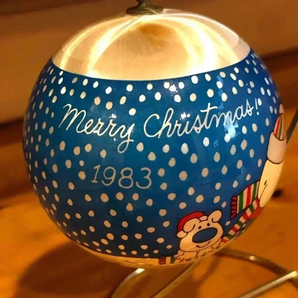 Ziggy 1983 Satin Ball Christmas Ornament